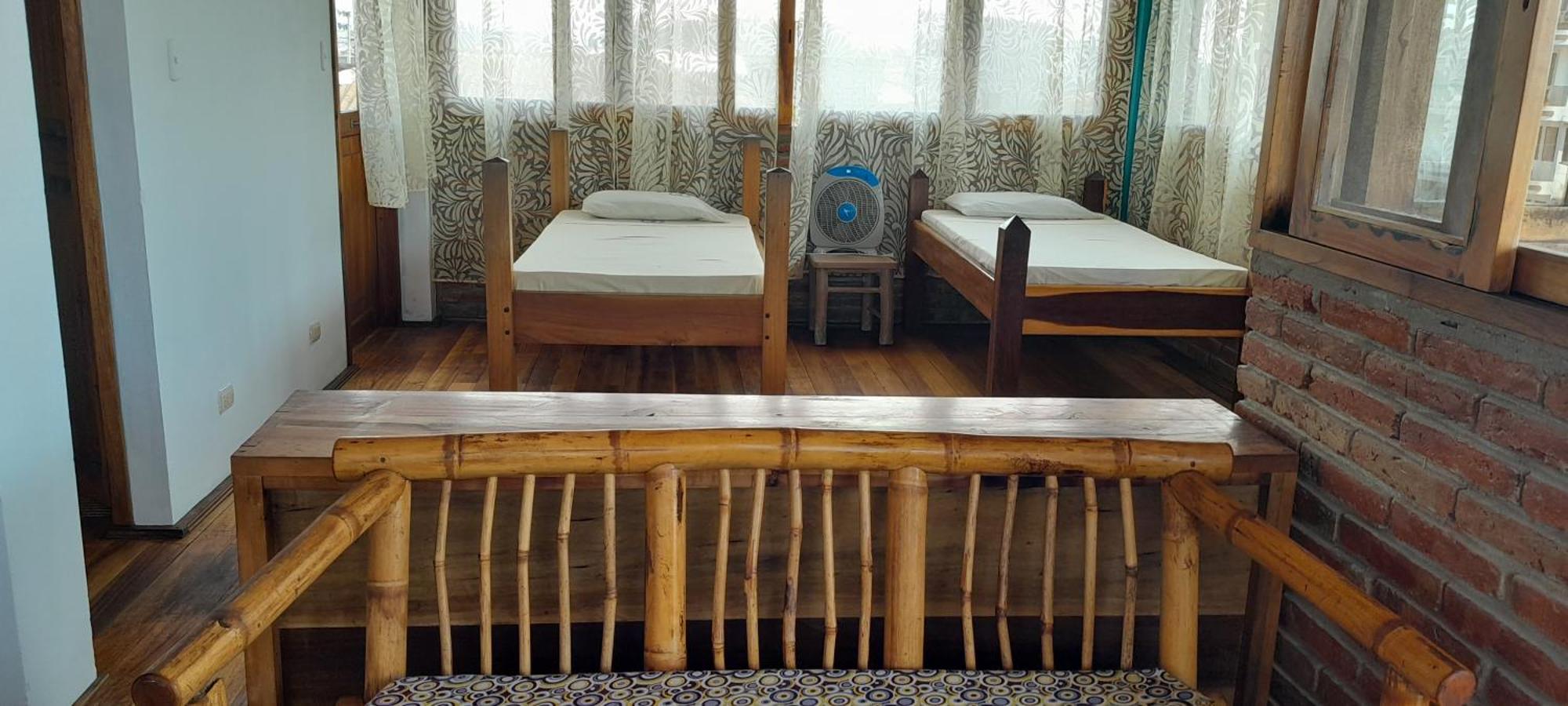 Hotel Boutique Hurvinek Montañita Екстериор снимка