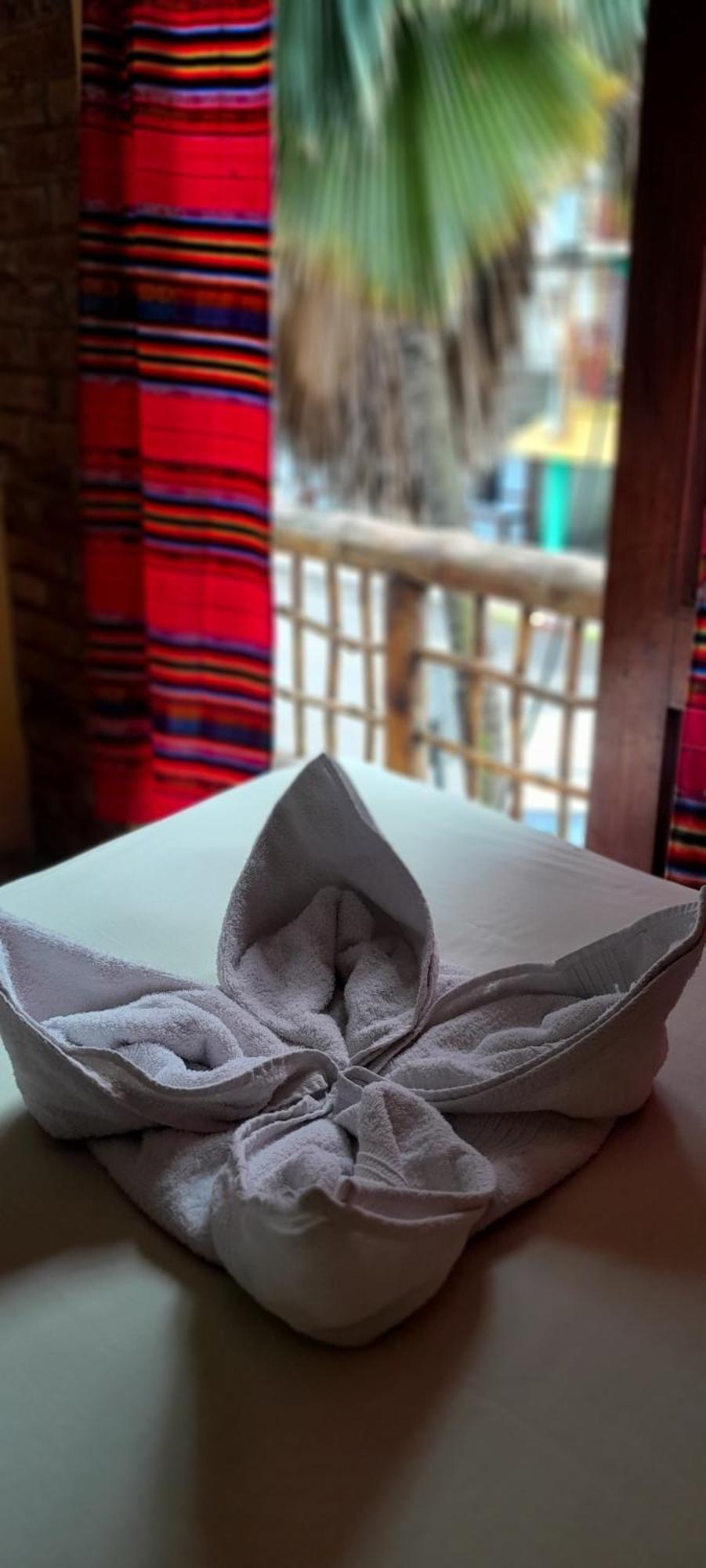 Hotel Boutique Hurvinek Montañita Екстериор снимка